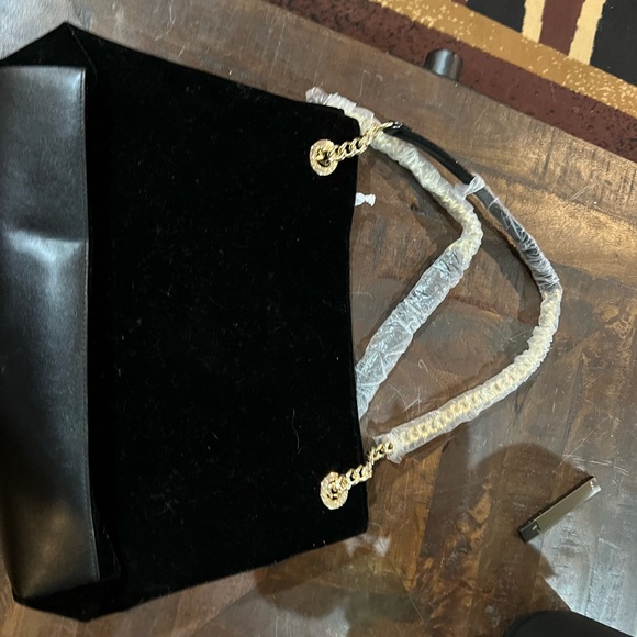 Victoria Secret bag - Picture 2 of 3